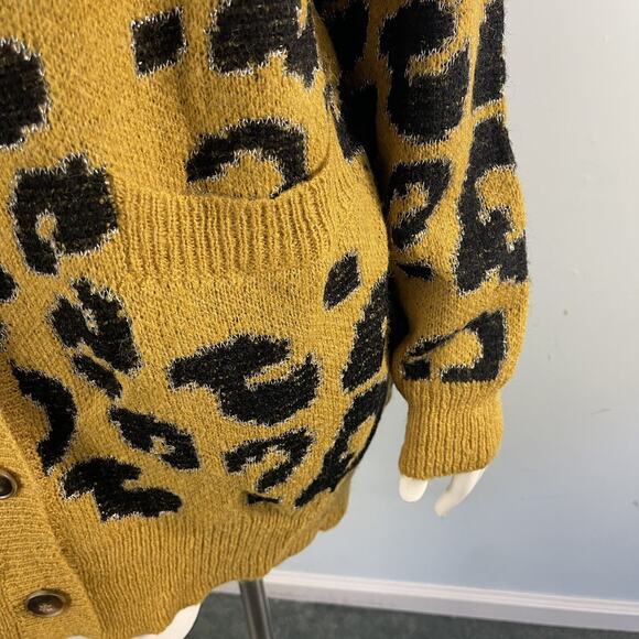 J.O.A. Leopard Print Oversized Cardigan Sweater - Small Gold Black Leopard Print - Picture 6 of 10